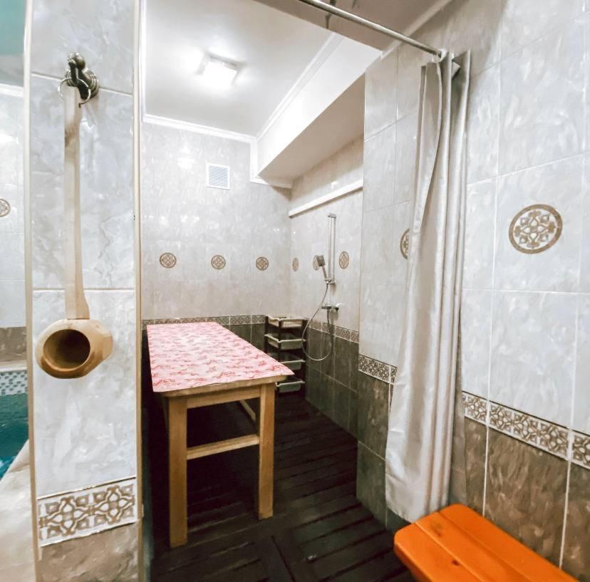 Galeon Hotel 비슈케크 외부 사진