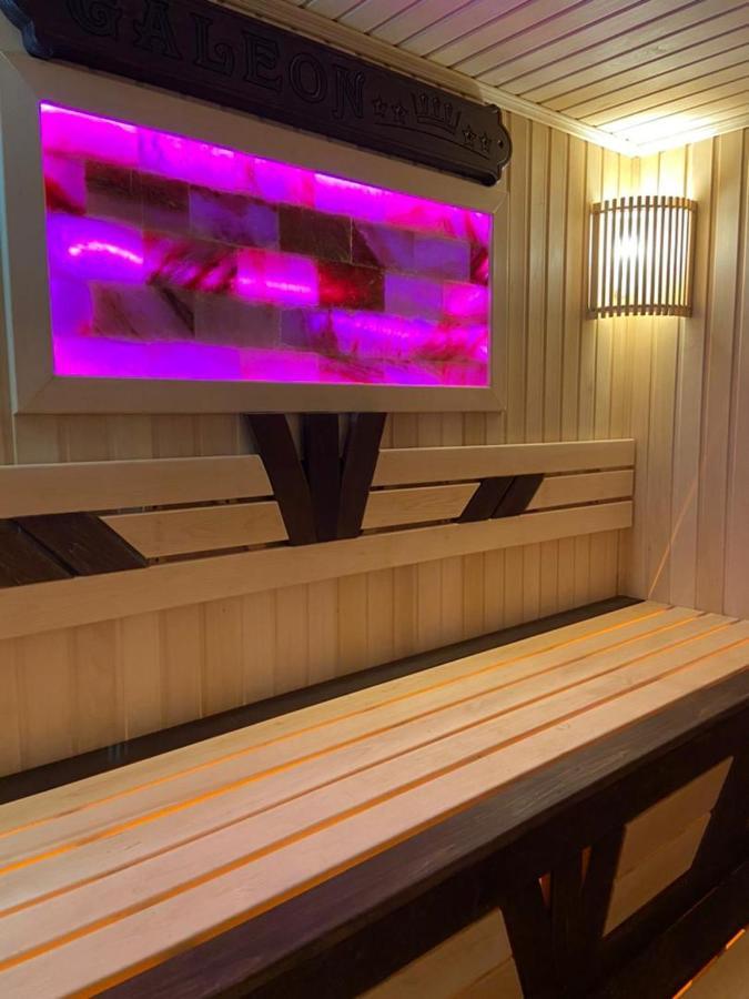 Galeon Hotel 비슈케크 외부 사진